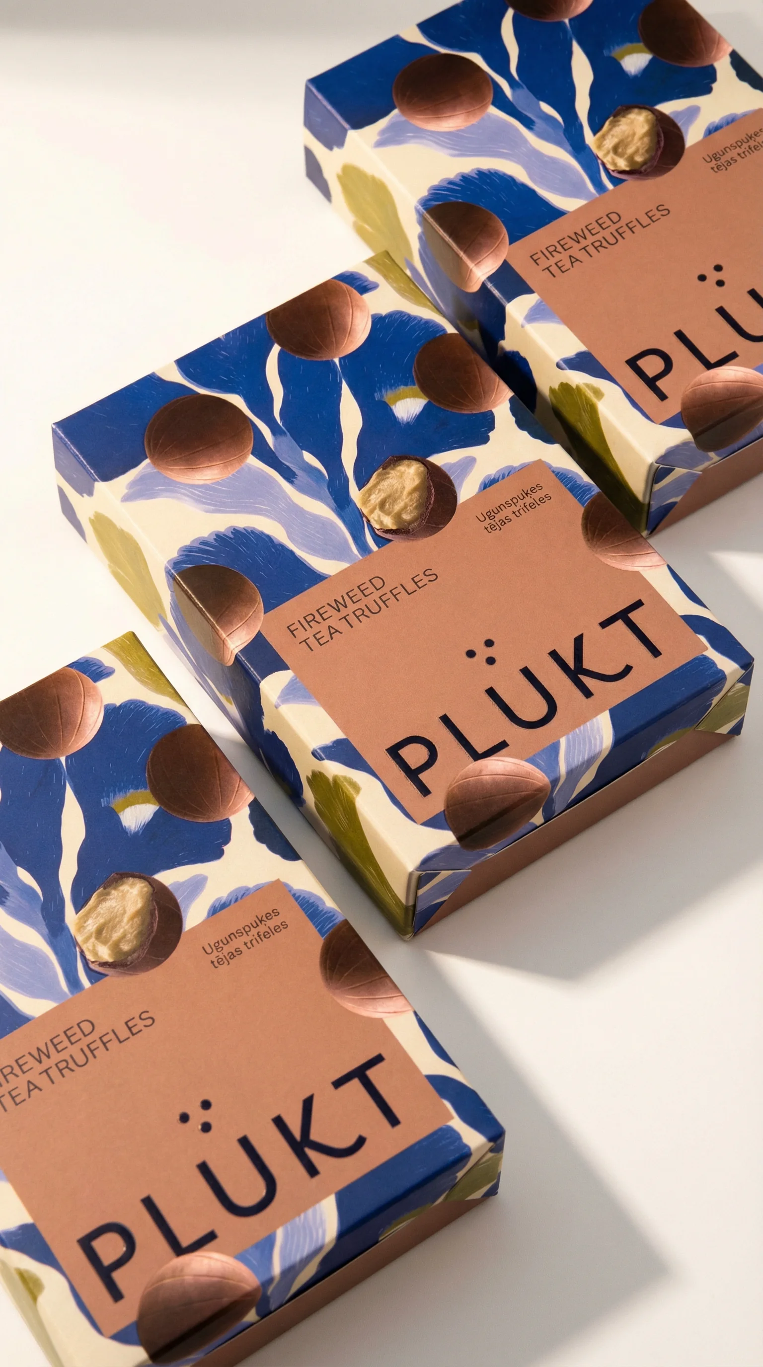 PLŪKT